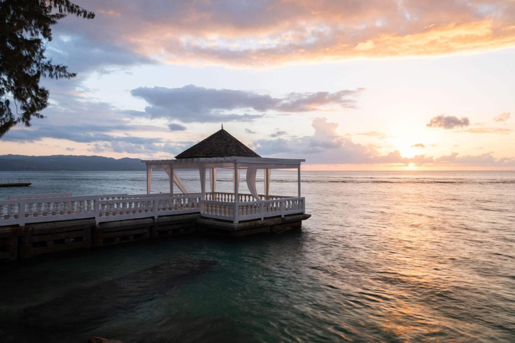 Grand Decameron Montego Beach, A Trademark All-Inclusive Resort Montego Bay Kültér fotó