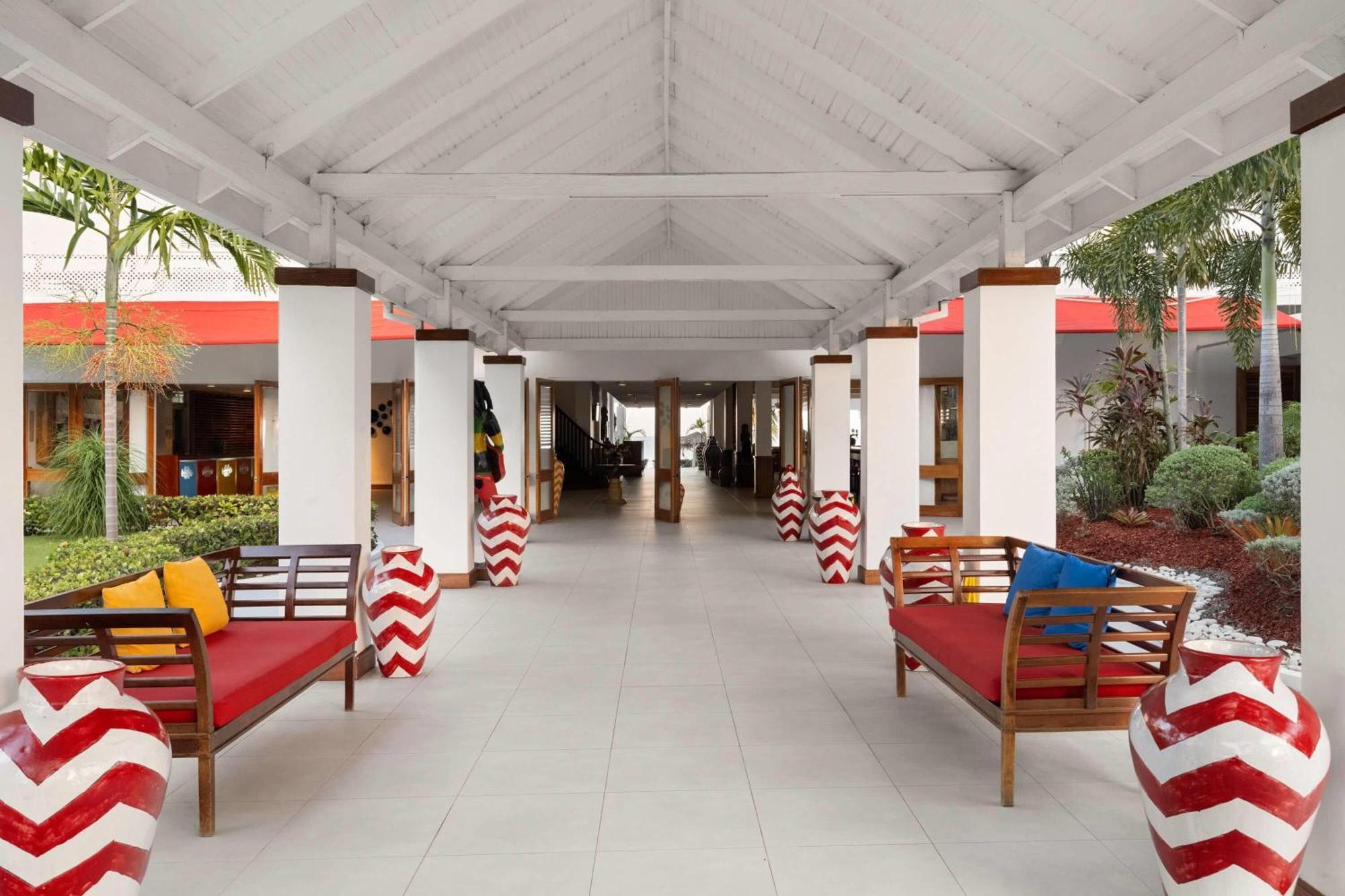 Grand Decameron Montego Beach, A Trademark All-Inclusive Resort Montego Bay Kültér fotó